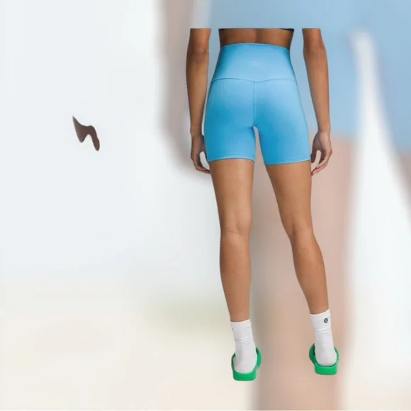 lululemon Align™ High-Rise
Short 6"
Kayak Blue Light - Picture 2 of 5